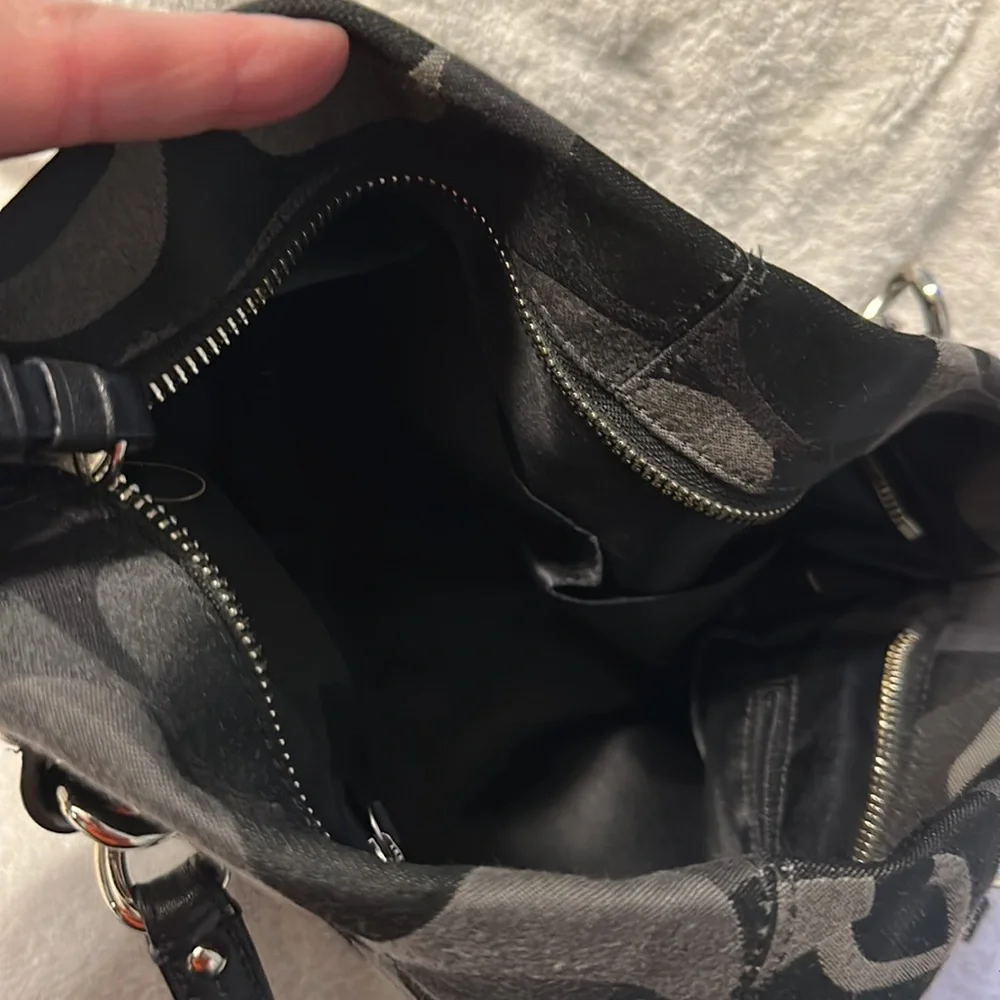 Coach black shoulder bag with handles - Picture 3 of 4